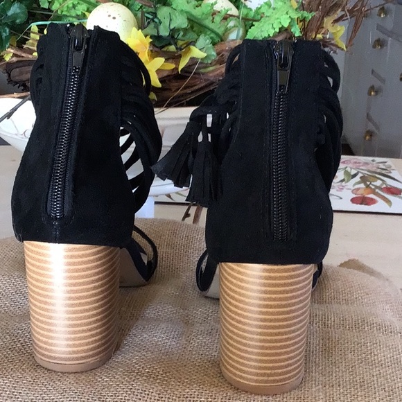 CCOCCI Black Heals - Picture 3 of 4